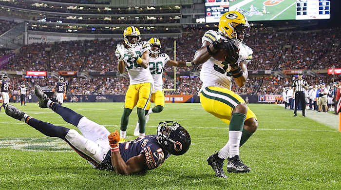 adrian-amos-packers-bears-nfl-week-1.jpg